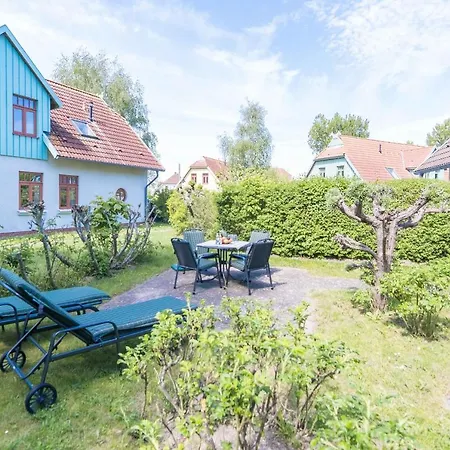 Ferienhaussiedlung Strandperlen Sanddornhof 5b Holiday home Wustrow (Fischland)