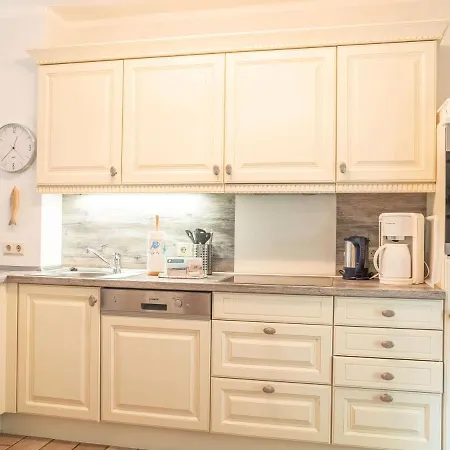 Ferienhaussiedlung Strandperlen Sanddornhof 5b Wustrow (Fischland)